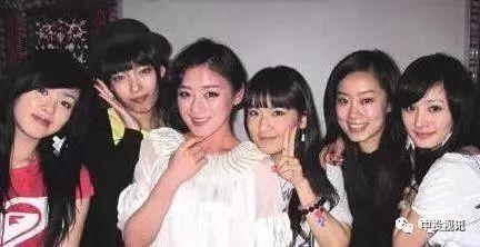 娱乐吃瓜闺蜜视频,闺蜜视频中的那些吃瓜瞬间 第2张 娱乐吃瓜闺蜜视频,闺蜜视频中的那些吃瓜瞬间 第2张