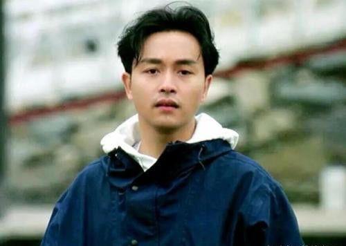 男明星娱乐圈吃瓜事件,揭秘男明星神秘吃瓜事件 第3张 男明星娱乐圈吃瓜事件,揭秘男明星神秘吃瓜事件 第3张