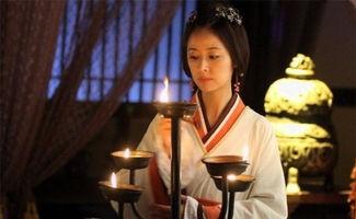 娱乐吃瓜酱男皇后,一场宫廷与娱乐圈的跨界盛宴 第3张 娱乐吃瓜酱男皇后,一场宫廷与娱乐圈的跨界盛宴 第3张